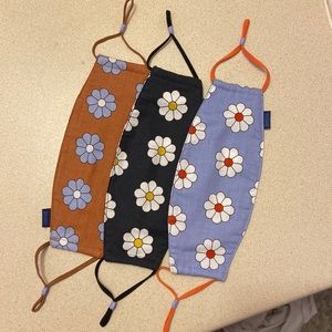 Baggu daisy masks set of 3 never worn